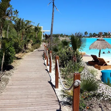 Apartment Lux Apartlprivate Lagoon-beachlpoollrelaxlnear Sea Estepona
